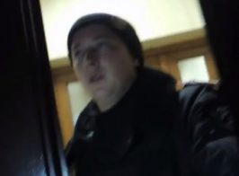 Разъярённых луганчан не пропустили на суд к Ефремову (Видео)