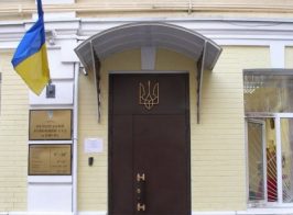 Война с системой: в Украине прокуратура и суд нелегитимны