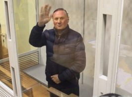 Дело «отца ЛНР» закрыто, Ефремову вернули залог. ГПУ не сдается…