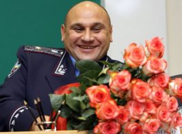 «Железный» генерал Науменко стал в очередь за депутатской неприкосновенностью