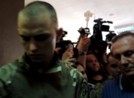 В суд Ефремову принесли донецкие сладости (видео)