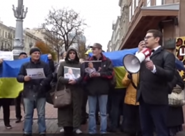 «Рабинович дал зеленый свет!» — активисты партии «За Життя» вышли к светофору