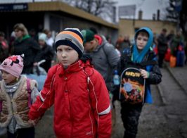 «Трафік» українських дітей: як депортованих вихованців розподіляли по регіонах РФ